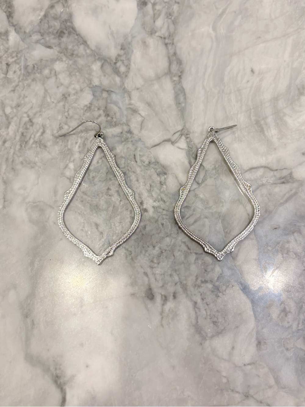 Kendra Scott Silver Teardrop Earrings